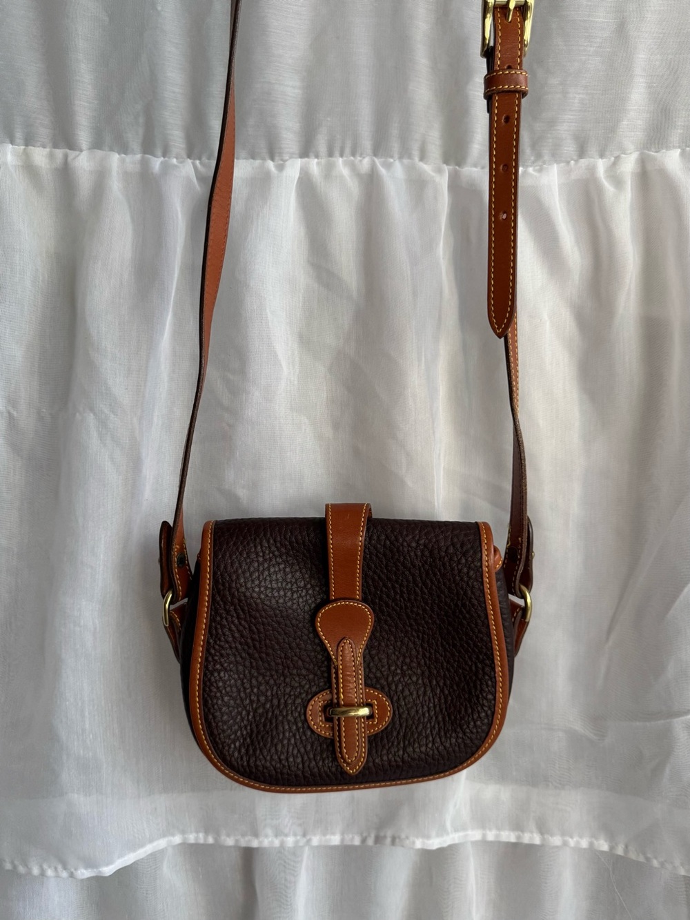 Dooney & Bourke Vintage Crossbody Bag